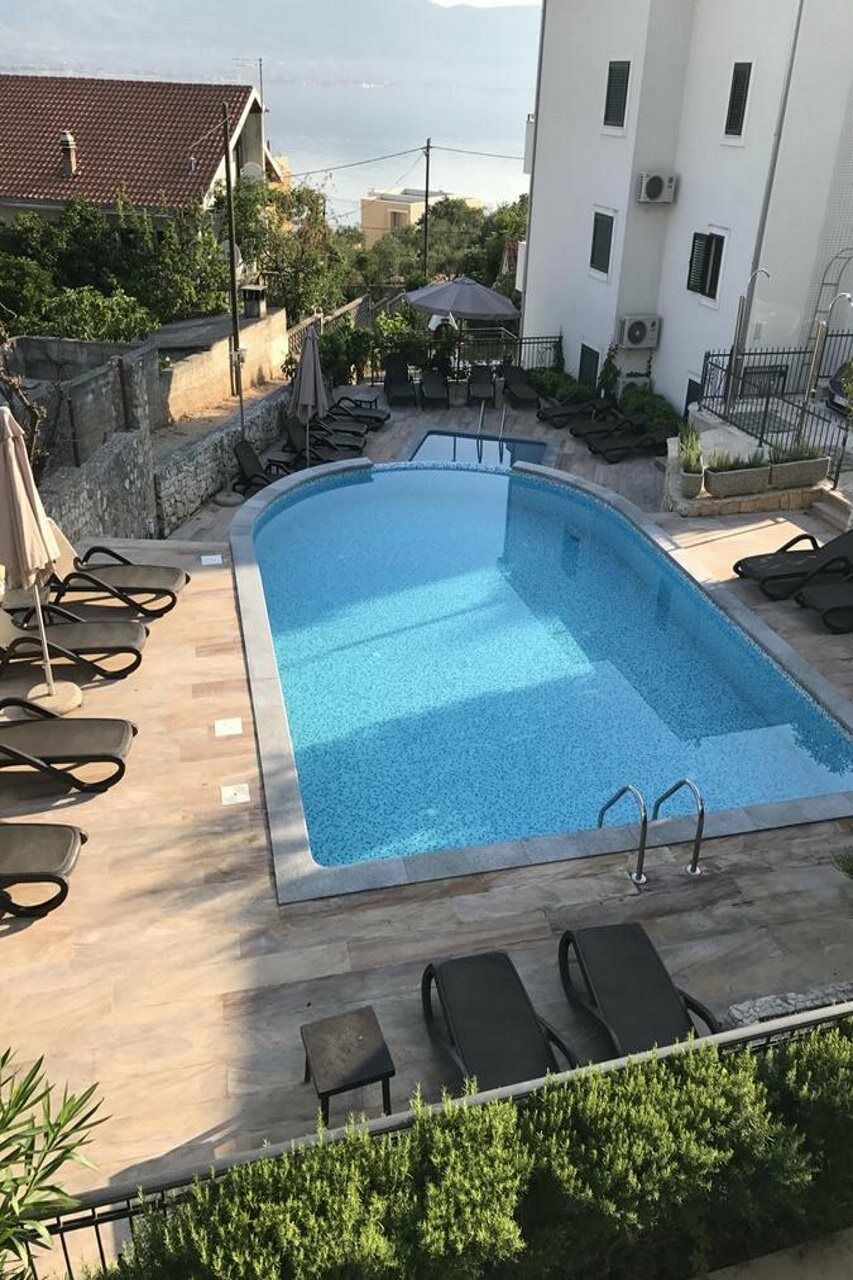 Villa Salena Слатине Екстериор снимка